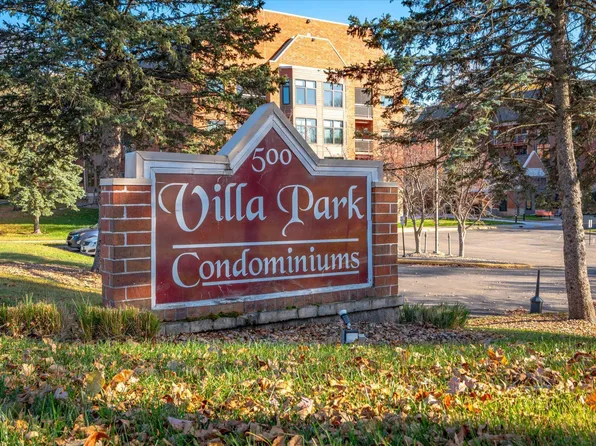 500 County Road B Rd W APT 134, Roseville, MN 55113