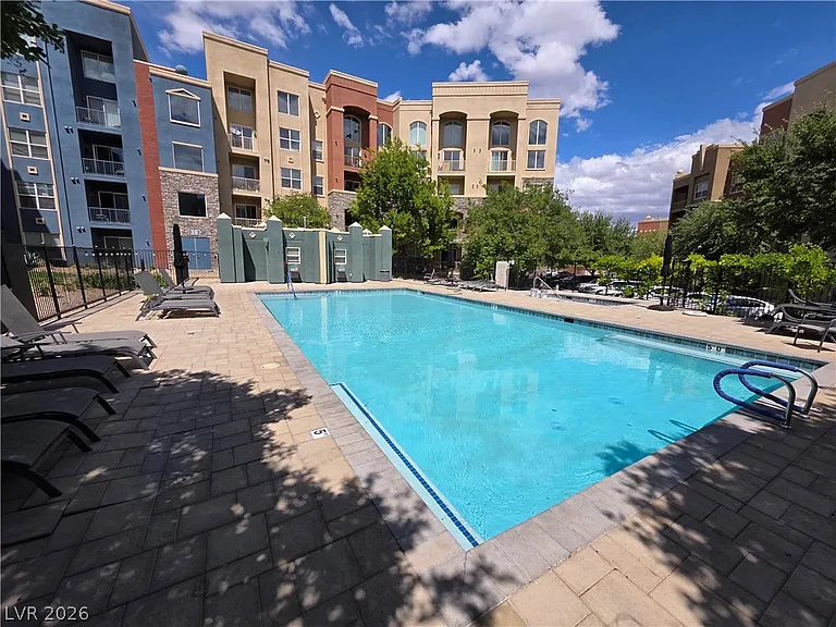 62 E Serene Ave #225 — Photo 17