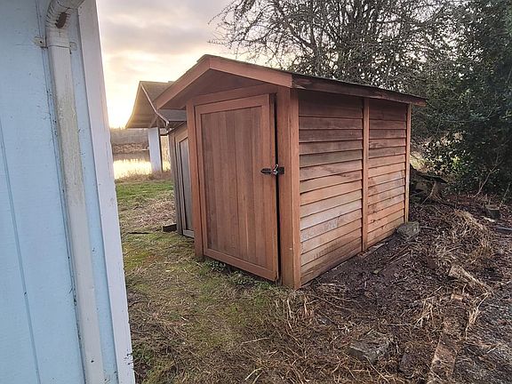 shed available for tenant use (from opposite side)