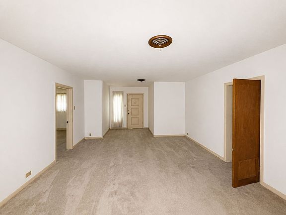 4th image of 5637 Fm 893