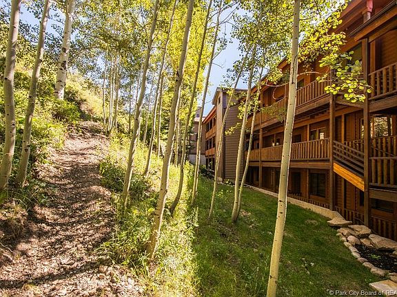 5th image of 2650 Deer Valley Dr #307
