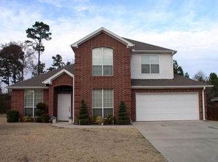 102 Labrador Ln, Hallsville, TX 75650