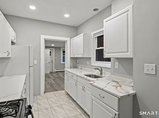 24 Park Ter, Hartford, CT 06106