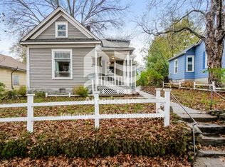 824 Pottawatomie St, Leavenworth, KS 66048