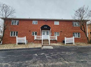3721 35th St APT 1, Moline, IL 61265