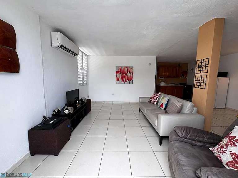 H-37 Calle 5 #1 — Photo 3