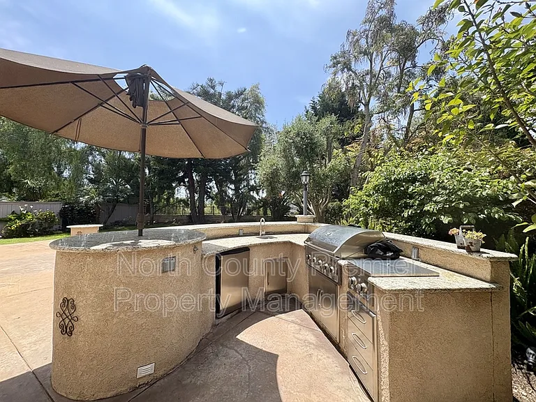 6071 Paseo Pradera — Photo 6