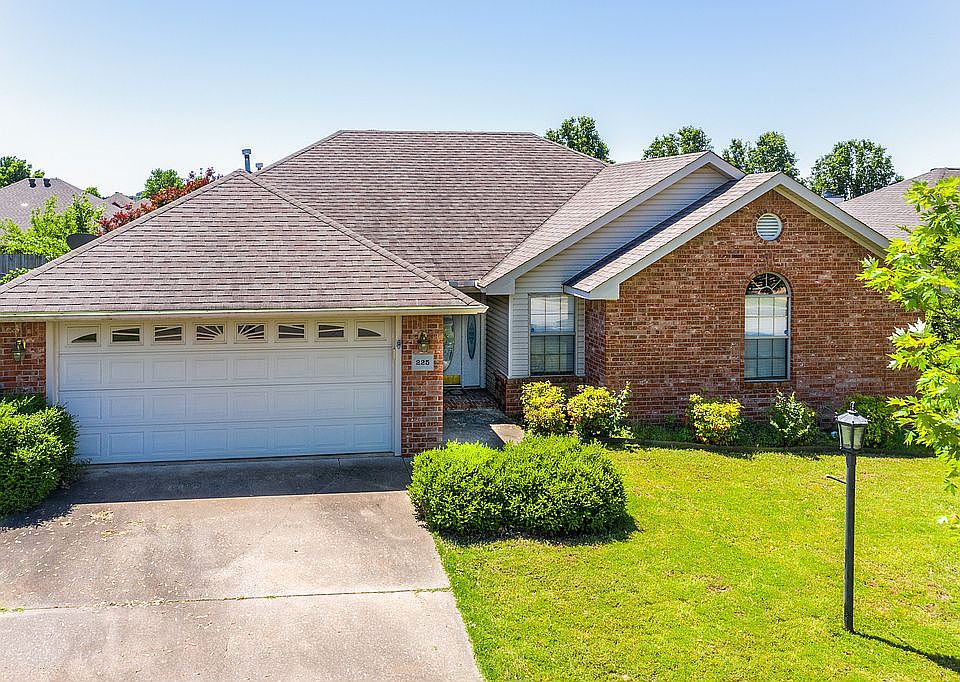 1st image of 225 Northridge Dr