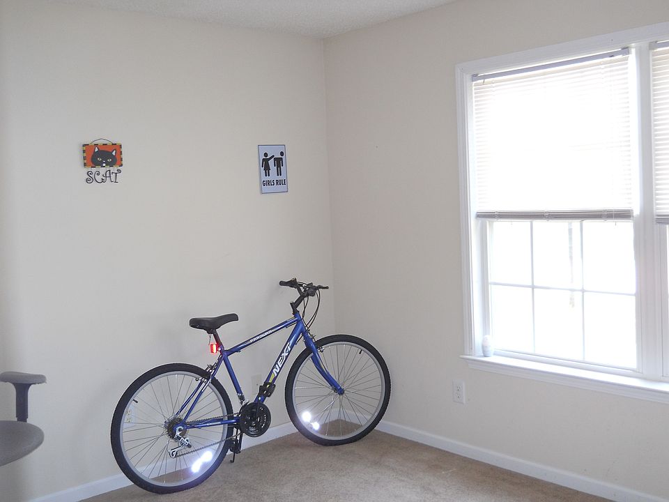 2nd image of 3010 Blue Wing Ct