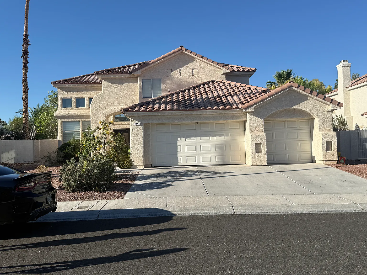 4 bed, 2322 sqft, $2,700 — Photo 1