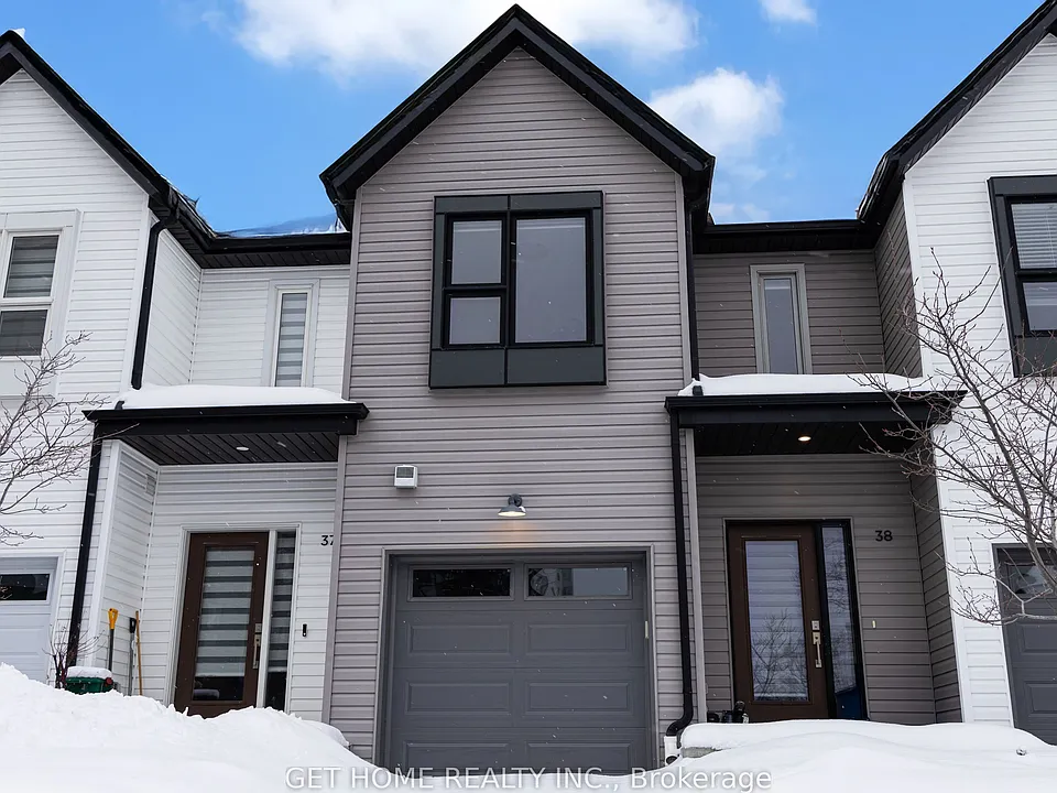 110 Fergus Ave #38