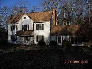 1st image of 3 Bradbury Cir