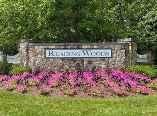 36 Abigail Way UNIT 3011, Reading, MA 01867