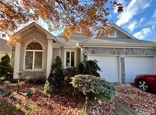 91 Harwood Rd, Monroe Township, NJ 08831