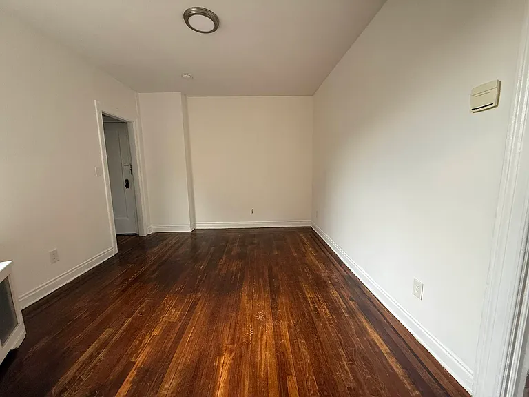 25-21 31st Ave #D55 — Photo 6