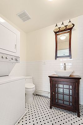 5th image of 66 Maspeth Ave APT 2a