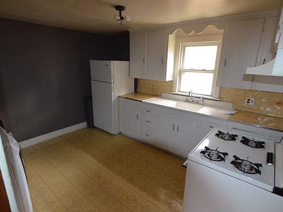 2nd image of 9295 E Bent Brook Ln #B