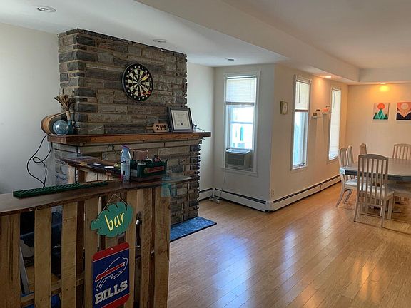 5th image of 96 Cottage St #3