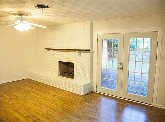 5th image of 2829 Southgate Dr