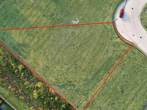 2nd image of 3271 Washington Dr
