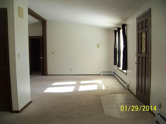 3rd image of 823 W Colorado Ave