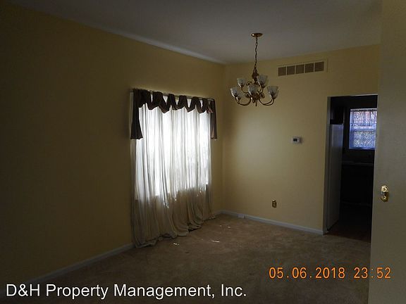 4th image of 1870 Dunn Ct