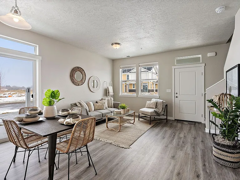 Sunnyvale Village Townhomes — Photo 34