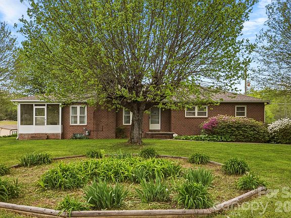 2nd image of 343 Brickyard Rd