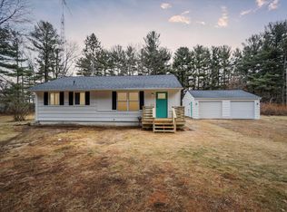 922 Roselle St, Jackson, MI 49201