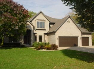 2 Fairfax Ct, Madison, WI 53718