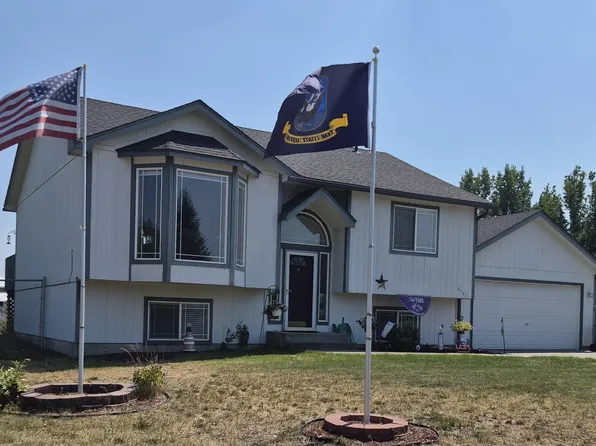 6171 Moriah Dr, Nine Mile Falls, WA 99026