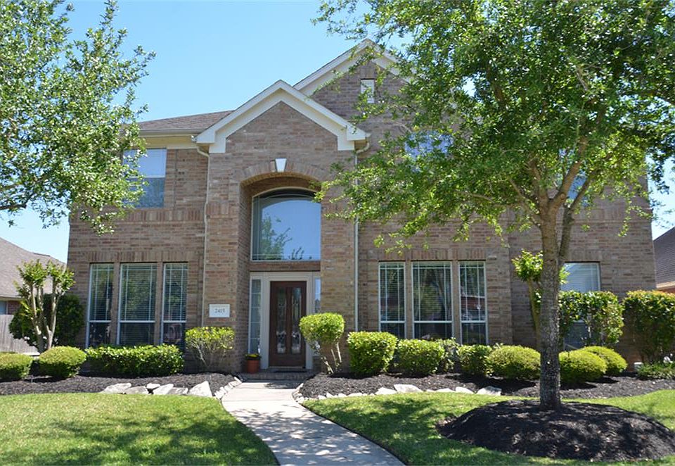 1st image of 2415 Devonshire Dr
