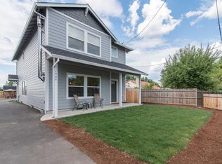 1966 Sunset Dr, Medford, OR
