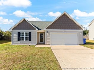 634 Broad Dr, Raeford, NC 28376