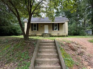 3 Dallas St, Manchester, GA 31816