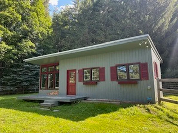 870 Winney Hill Rd, Oneonta, NY 13820