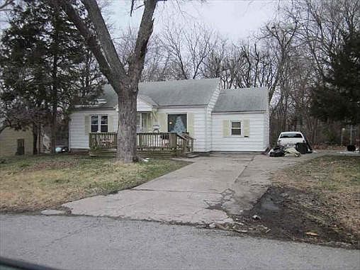 1st image of 3704 Kimball Ave