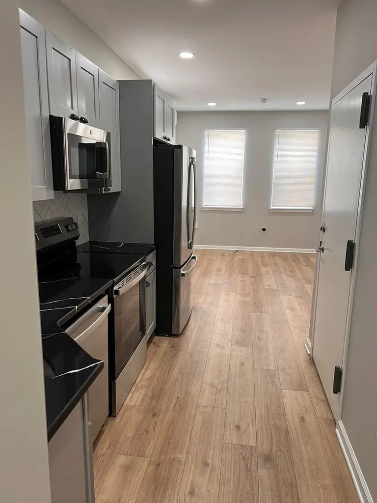 2 bed, $1,500 — Photo 1
