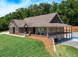 1062 Union Grove Church Rd SE, Adairsville, GA 30103