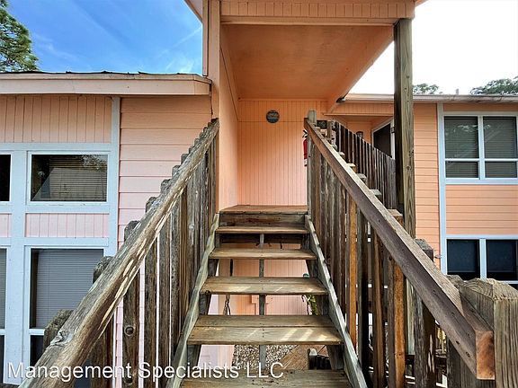 2nd image of 1827 SE Hideaway Cir #6