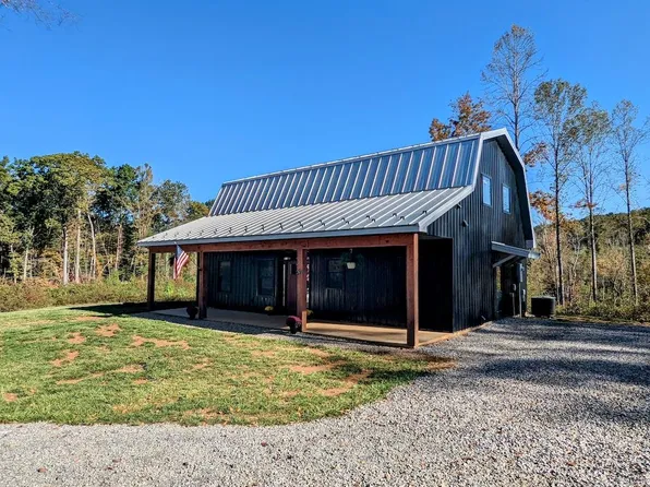 377 Victory Ct, Floyd, VA 24091