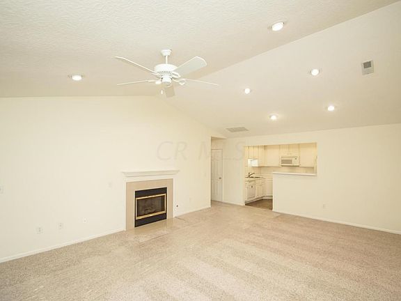 4th image of 460 Charlescarn Dr