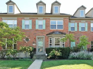 1851 Westleigh Dr, Glenview, IL 60025