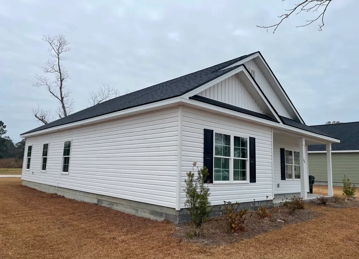 210 S Main St — Photo 1