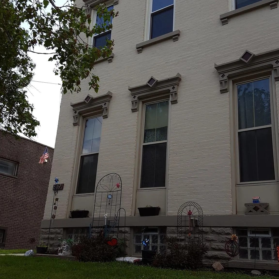 1 bed, 750 sqft, $1,350 — Photo 1