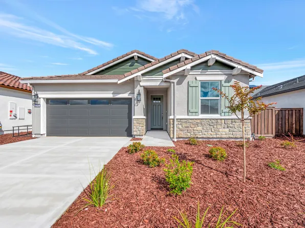 2340 Lark Way, Dixon, CA 95620