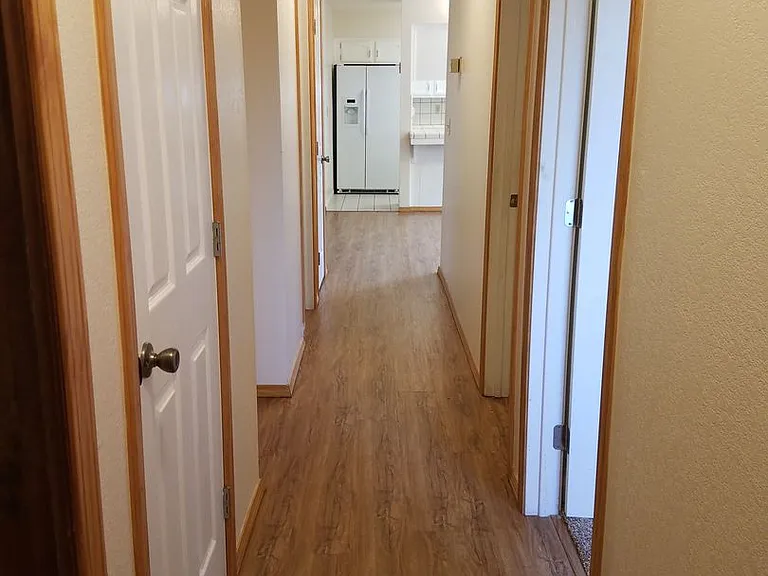 1463 E Millard Way — Photo 11
