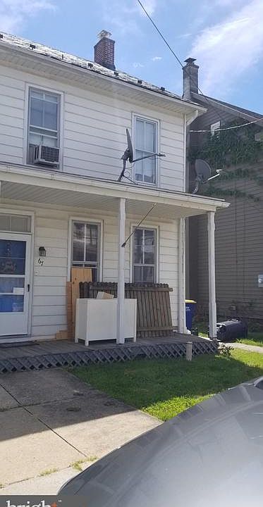 2nd image of 67 S Front St
