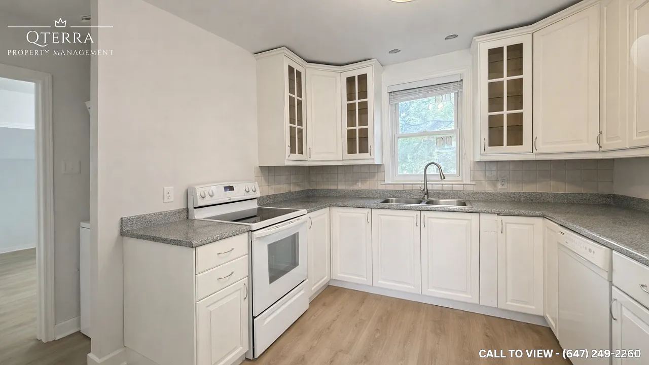 3 bed, 1400 sqft, $3,195 — Photo 2