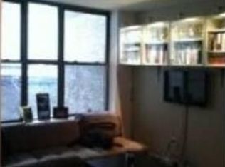 93 Pineapple Walk, Brooklyn, NY 11201